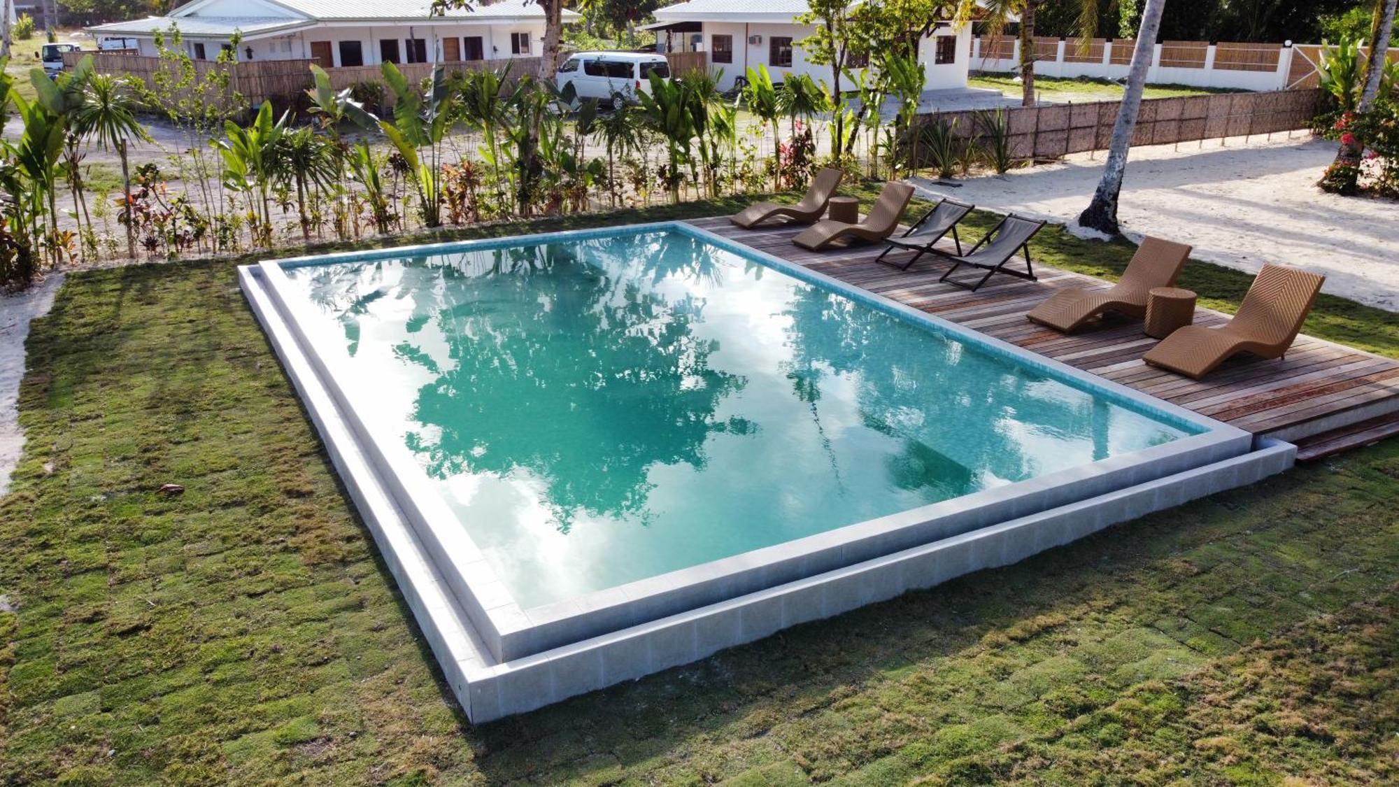 Malipaya Luxury tent General Luna (Surigao del Norte)