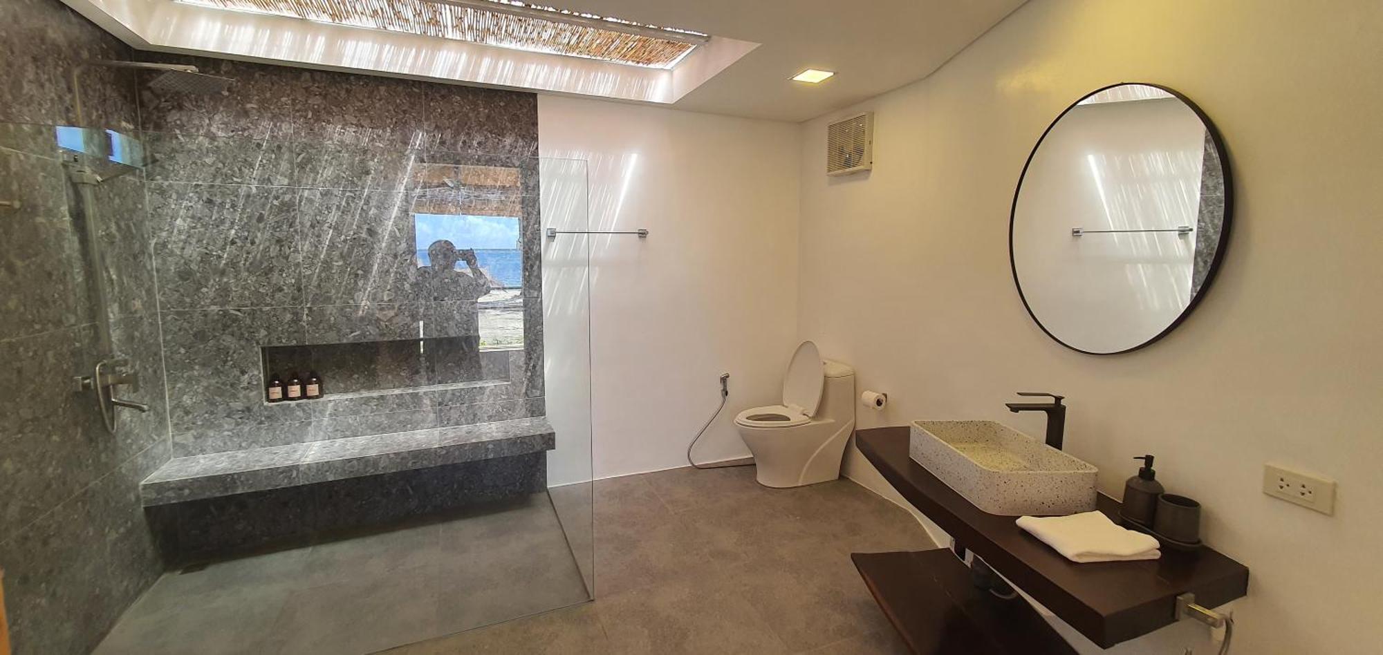 Luxury tent Malipaya General Luna (Surigao del Norte)